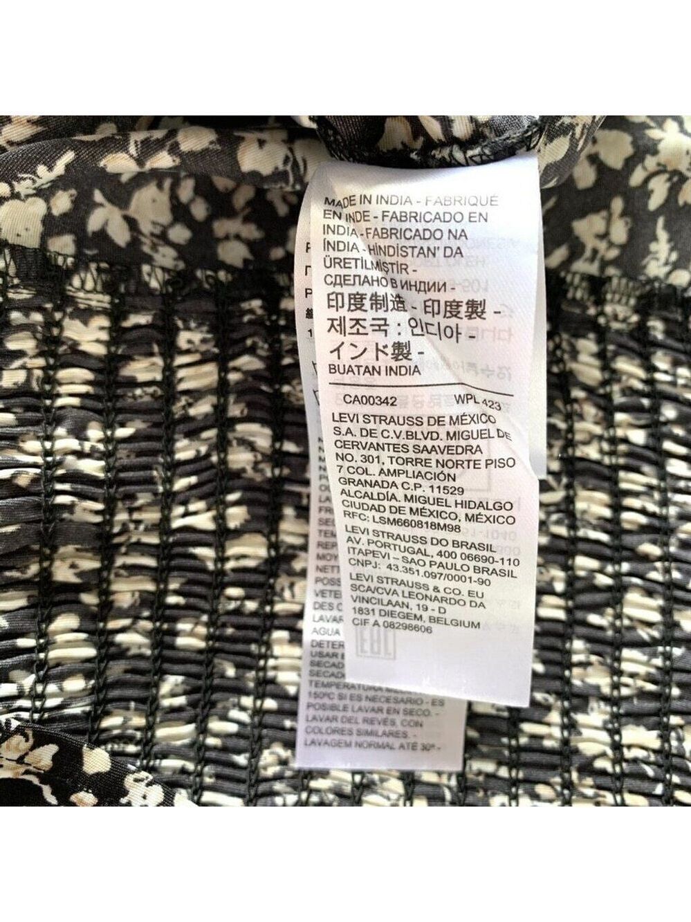 Levi's Dark Floral Cottagecore Top Puff Sleeve Square Neck Womens Large Black - Picture 12 of 12